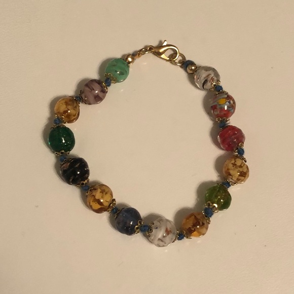 Bracelets - Picture 4 of 4